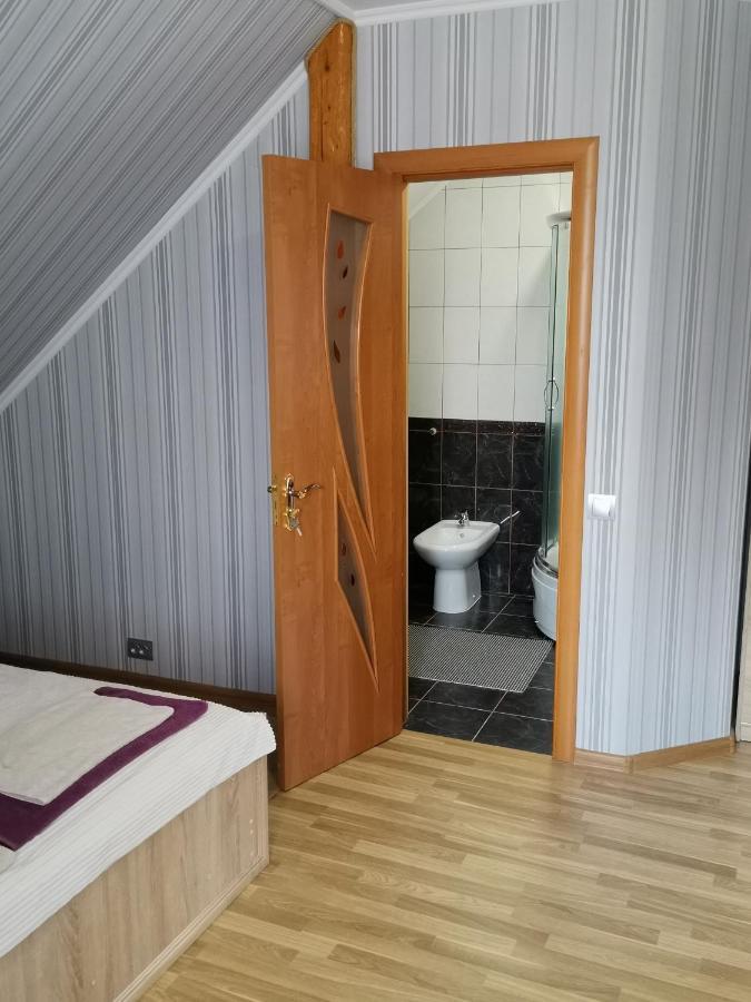 Вилла Здаю номера в частном доме Моршин Экстерьер фото